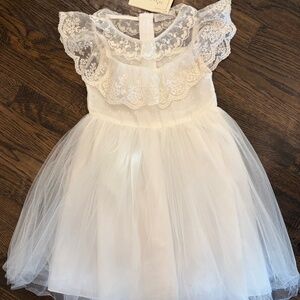 Trish Scully Giovanna dress size 4 girls formal bridesmaid party flower girl